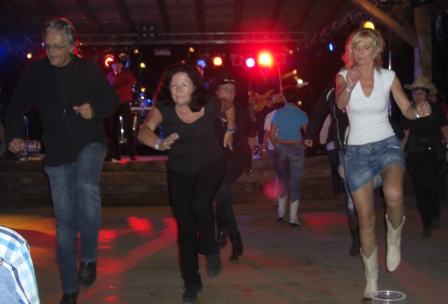 Yvonne Verhagen in Sautens Custom